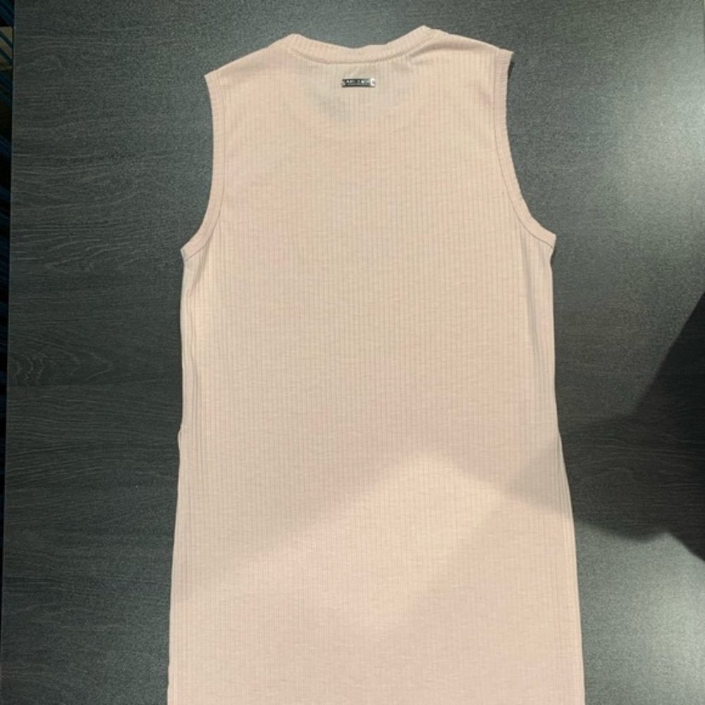 Betsy Johnson Tunic Workout Top - Picture 7 of 9